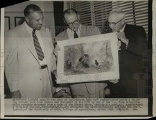 1955 Press Photo Dr. W.E. Reed, Ezra Taft Benson, William V. Lambert w Painting