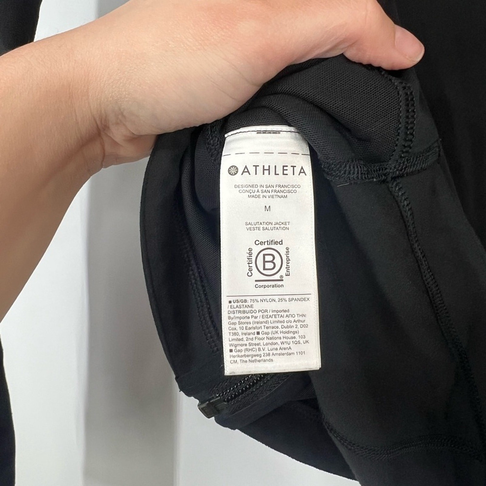 Athleta Size Medium Salutation Jacket Black Full … - image 6