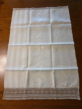 Vintage Linen Dresser Scarf/Table Runner w/Fancy Crocheted Edge 27"x18"