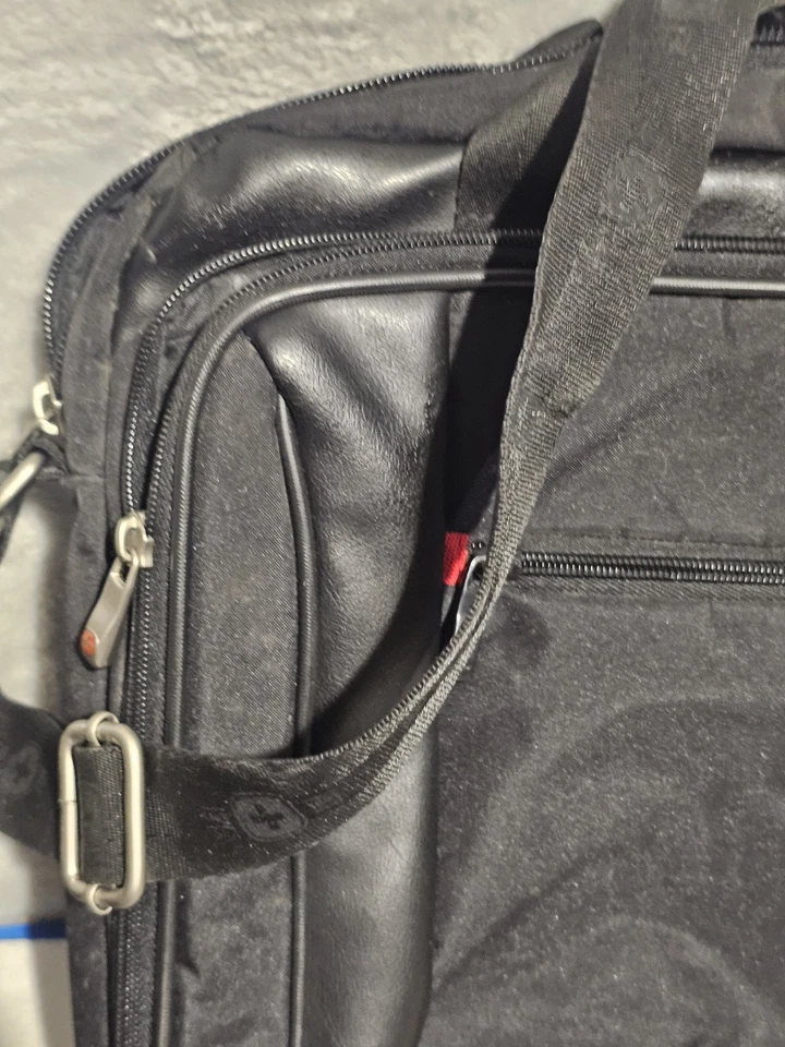 Wenger Swiss Army Estuche para Computadora Portátil Bolso de Hombro Mensajero Llevar 16 pulgadas Foto 3 de 4