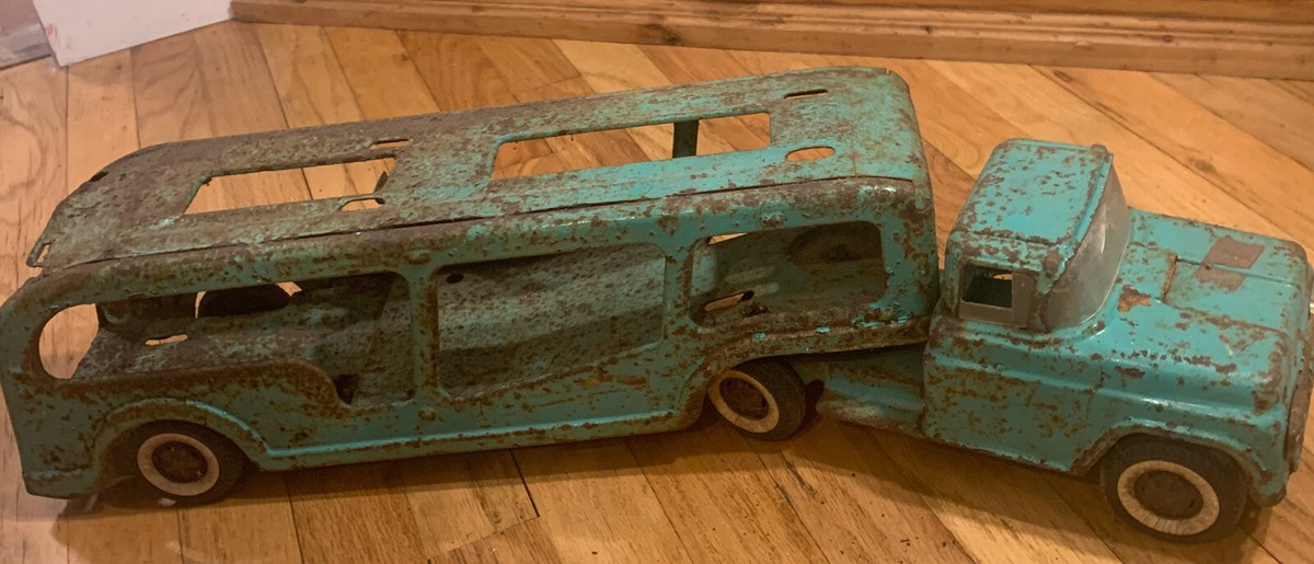 VINTAGE 1960's BUDDY L CAR HAULER TRANSPORTER CARRIER Pressed