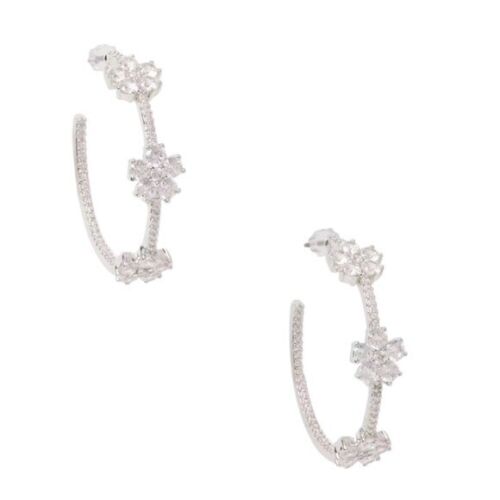 Kate Spade Gleaming Gardenia Flower Hoops Earrings. Retail $89
