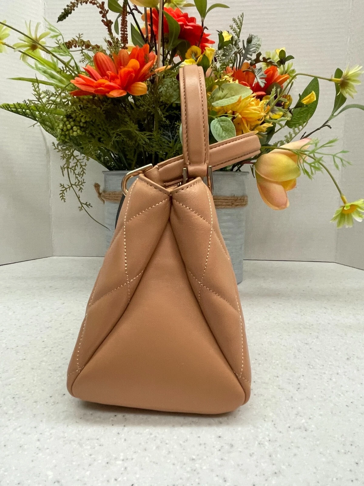 Borsa a tracolla Kate Spade Carey Small trapuntata Sullivan KI849 (Tiramisù Mousse) nuova con etichette