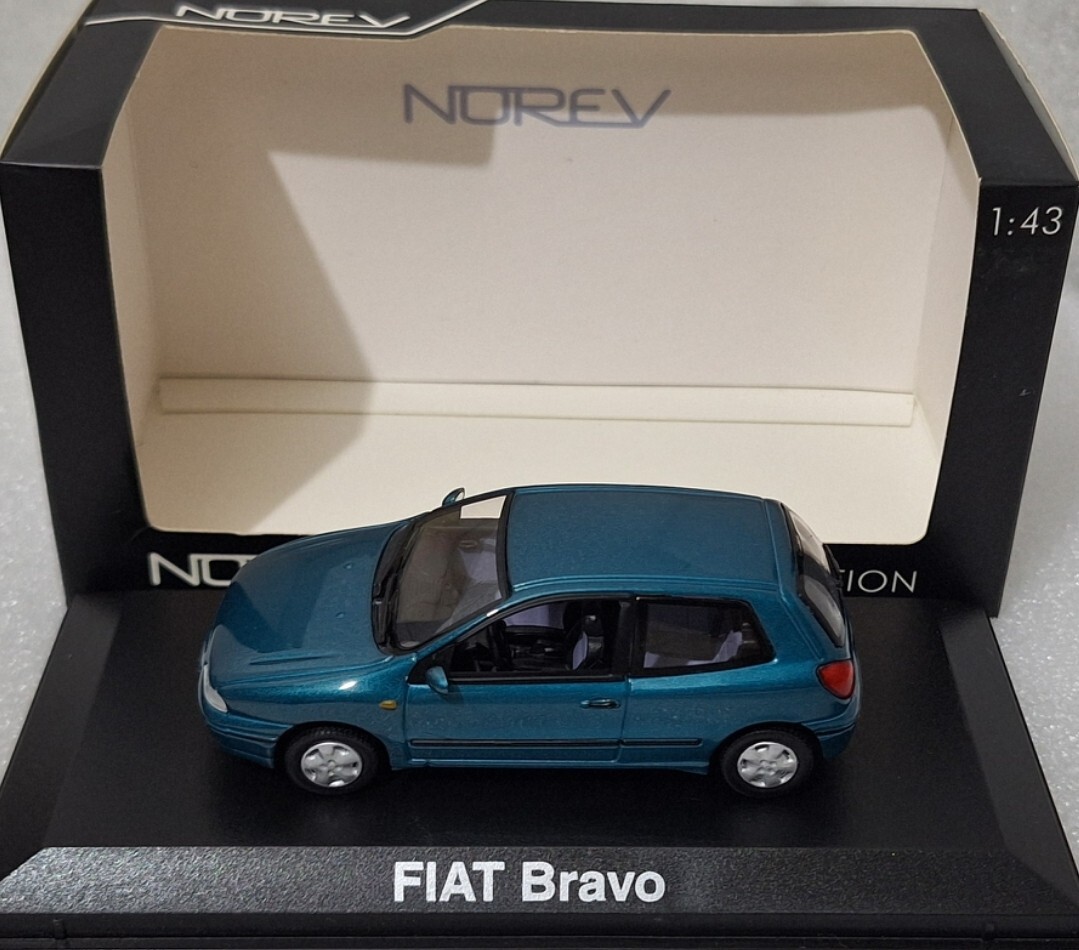Jouet Norev Baby 1:43 - Fiat 2300 N°38 - Édition Plutôt Rare - Années 1960 - Occasion, France