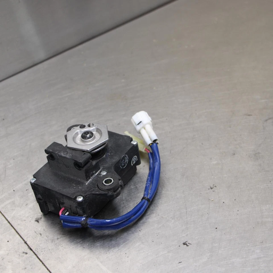 19-21 KAWASAKI NINJA H2 SX SE+ Exhaust Valve Servo Motor — 第 2/4 张图片