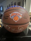 Charlie Ward Signed New York Knicks Wilson NBA Team Logo Basketball Schwartz