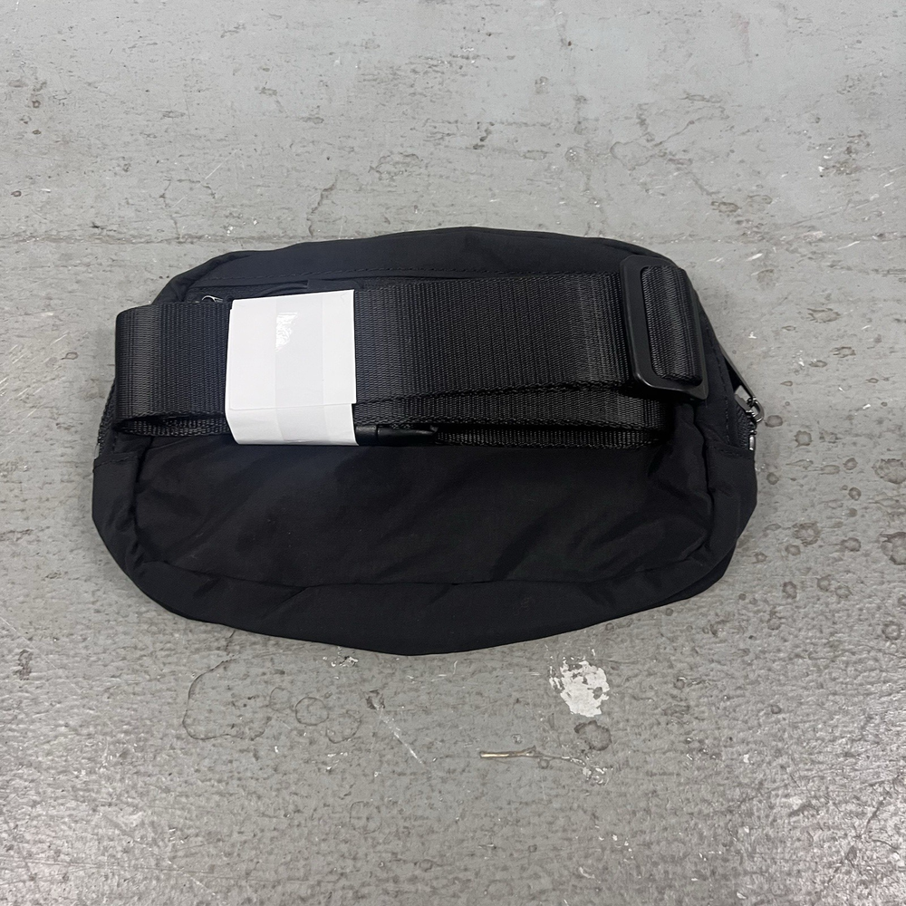 Black Fleece Belt Bag 1L Crossbody Waist Pouch for Travel Hiking Sport