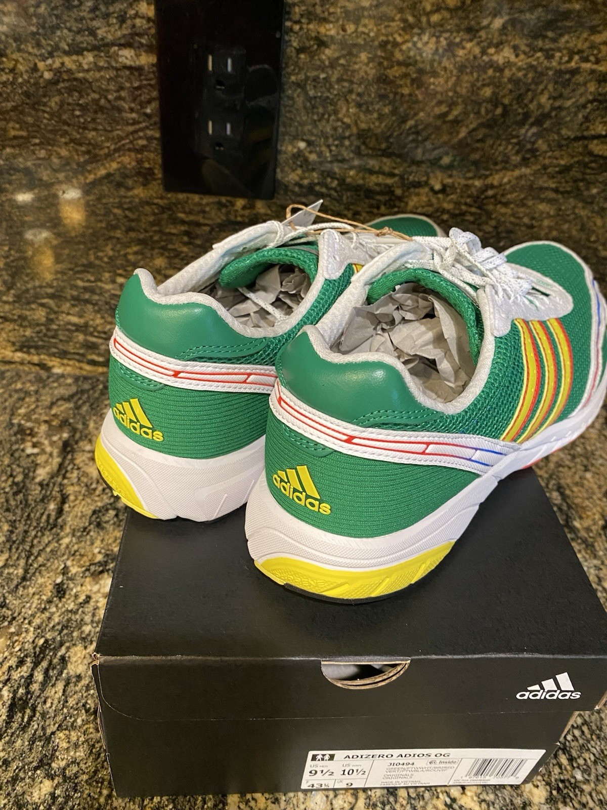 NEW  Mens Adidas Adizero Adios OG Running Shoes, size 9.5  (also womens 10.5)