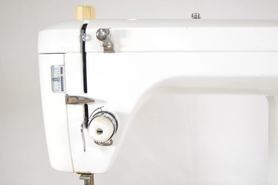 JUKI TL-90 SPUR90 Profi Nähmaschine Steppstich Top getestet - Bild 3 von 4