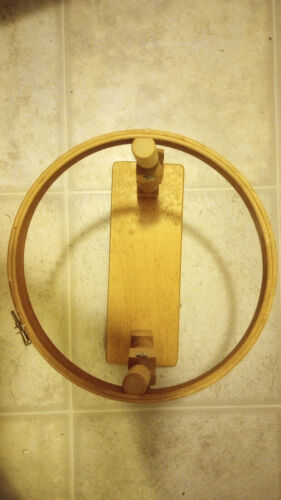 Vintage 10" Adjustable Quilting/Needlework Hoop Free-Standing Table Top England - Picture 3 of 9