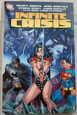 INFINITE CRISIS TPB Wonder Woman, Batman, Superman /Johns