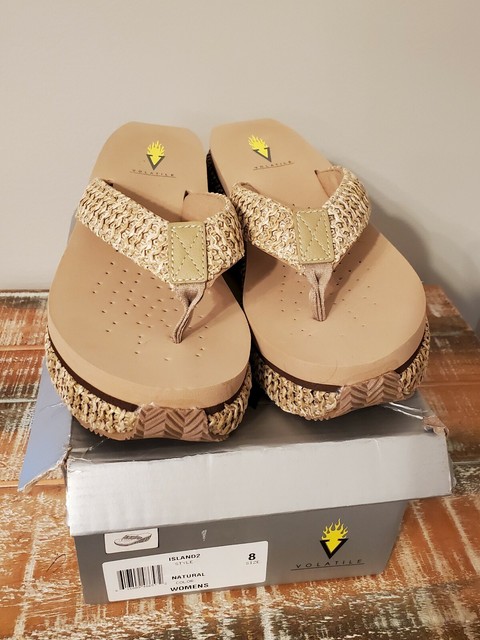 volatile island wedge