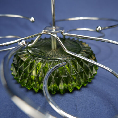 Bandeja para servir de metal y vidrio verde de 3 niveles 1970 de colección plato colgante enganchado - Imagen 4 de 9