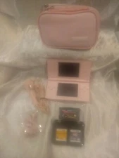 NINTENDO DS LITE HANDHELD SYSTEM PINK +  3 GAMES CHARGER EAR BUDS CASE
