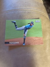 2021 Topps Stadium Club Base #162 Tyler Glasnow Tampa Bay Rays 