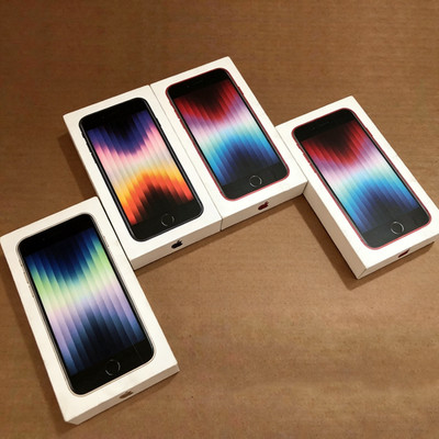New Sealed Apple iPhone SE 3rd Gen 64GB 128GB 256GB Factory Unlocked Smartphones