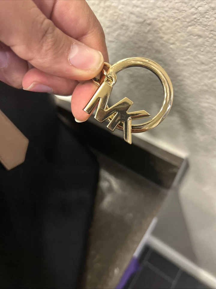 Bolso Michael Kors Kimberly Grab Cuero Negro Nuevo con Etiquetas Foto 4 de 4