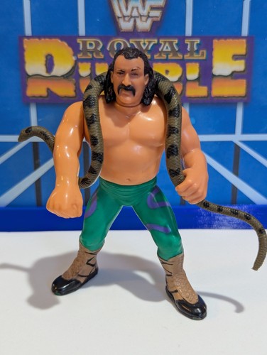 WWF Hasbro Jake The Snake w Damien - WWE LJN Titan...