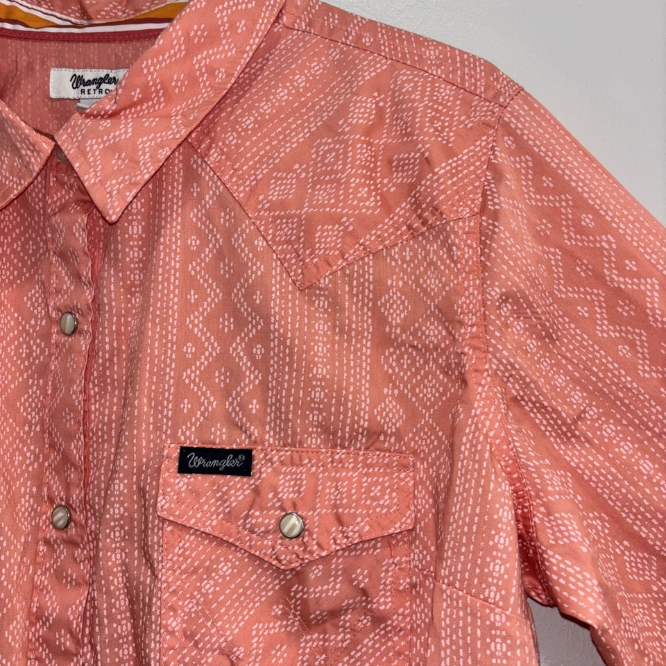 Camisa occidental de manga larga a rayas con estampado azteca retro Wrangler para mujer talla L Foto 3 de 4