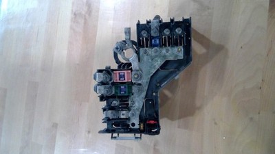 2018-2014 CHEVY TRAVERSE Battery Fuse Relay Junction Box Block (23400196)