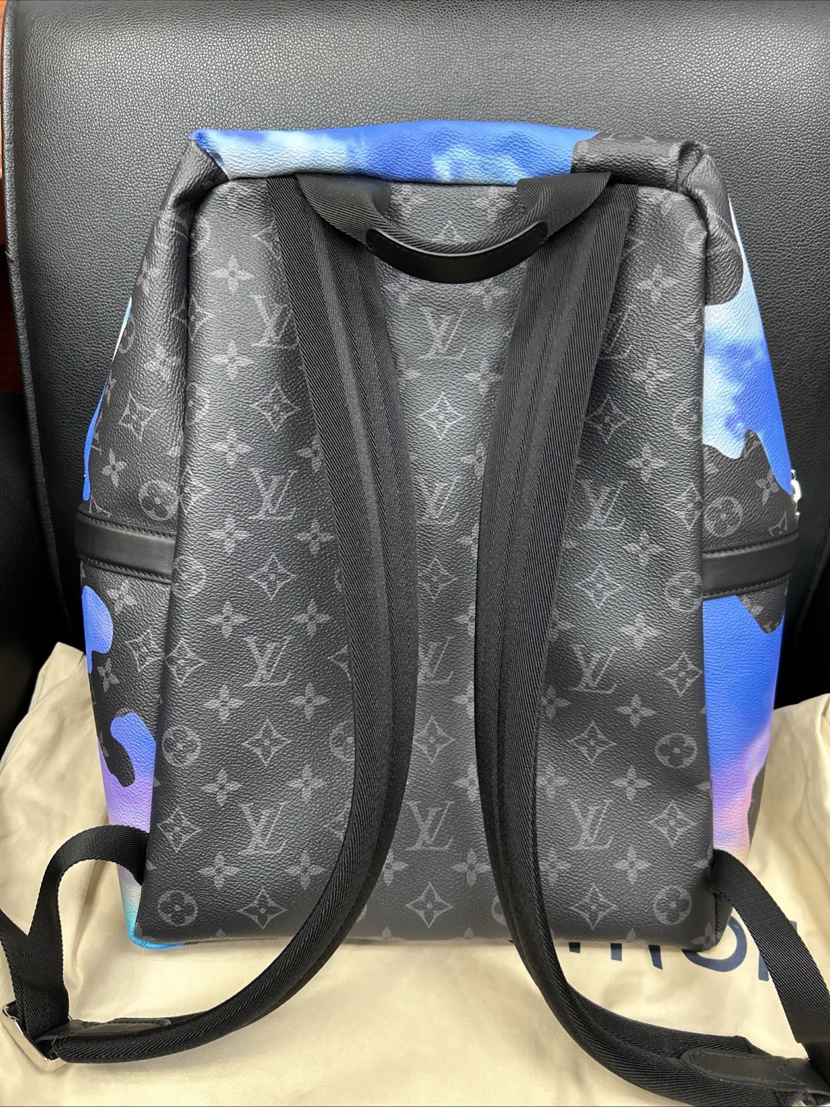 Louis Vuitton Monogram Eclipse Sunrise Discovery … - image 4