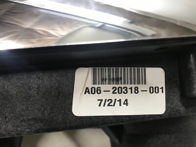 格安売り切り！20系25系 ヴェルファイア 前期リアテール リアゲート