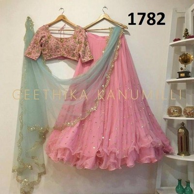 designer party wear lehenga