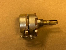 NOS Vintage 1965 CTS 500k Dual Stereo Audio Ribbed Tube Amp Potentiometer (Qty)