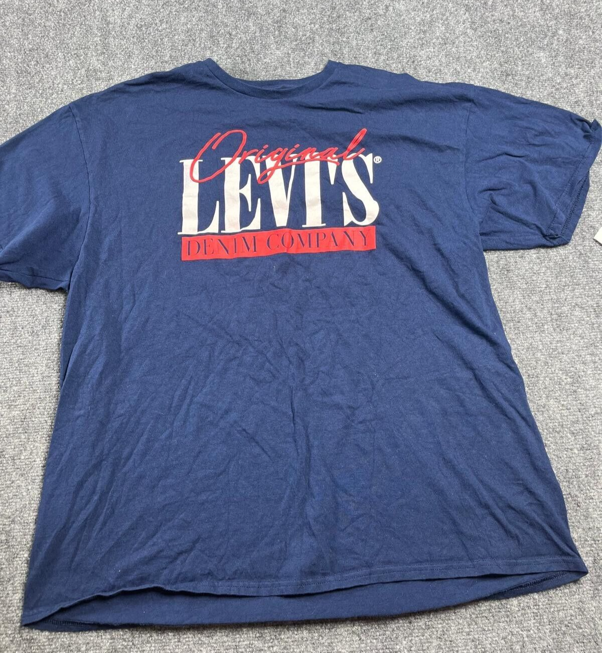 Original Levi’s Denim Company T-Shirt Size 46x29