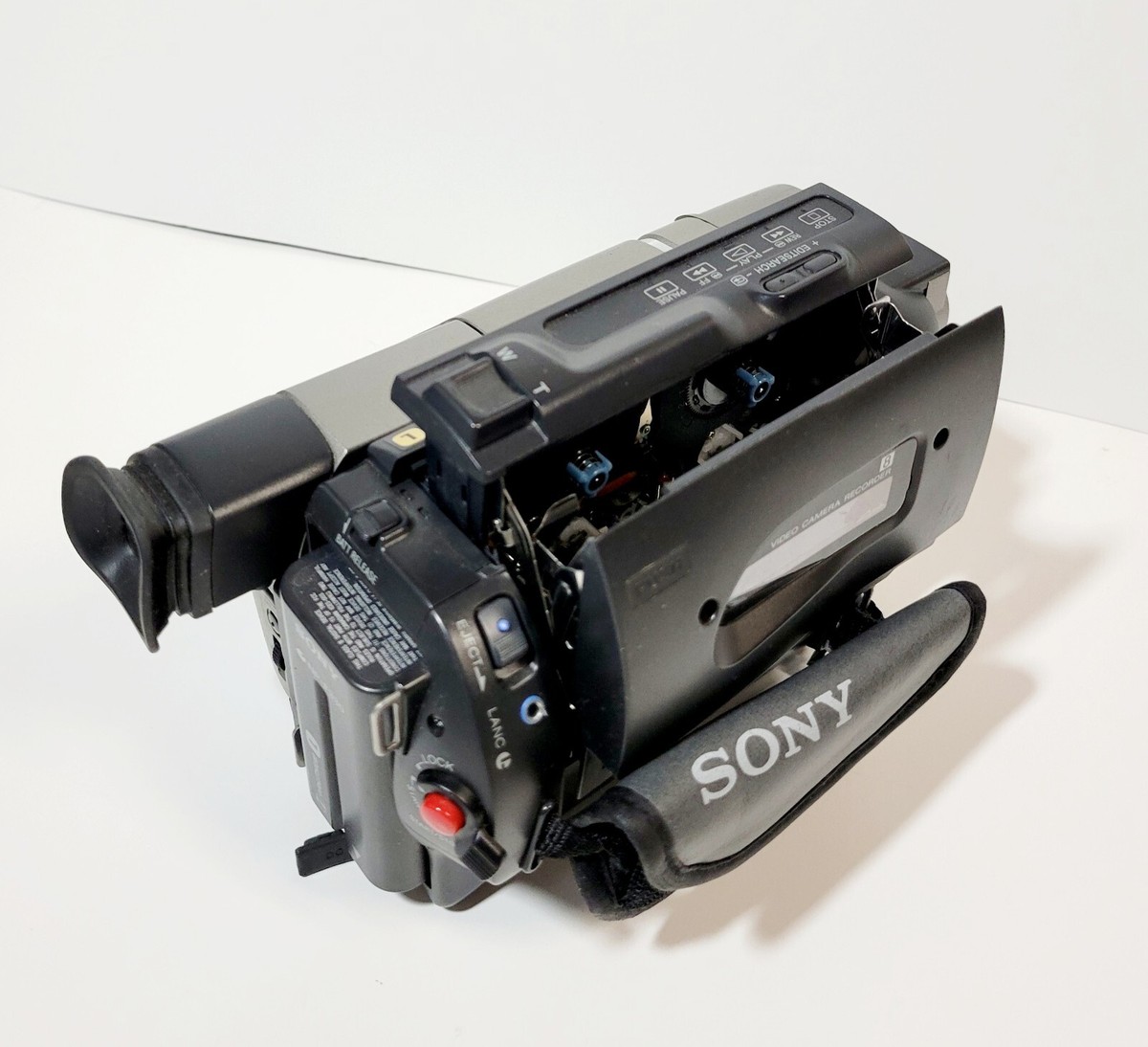 Sony DCR TRV517 Handycam Digital 8 Camcorder AS-IS | eBay Sony DCR TRV517 Handycam Digital 8 Camcorder AS-IS | eBay