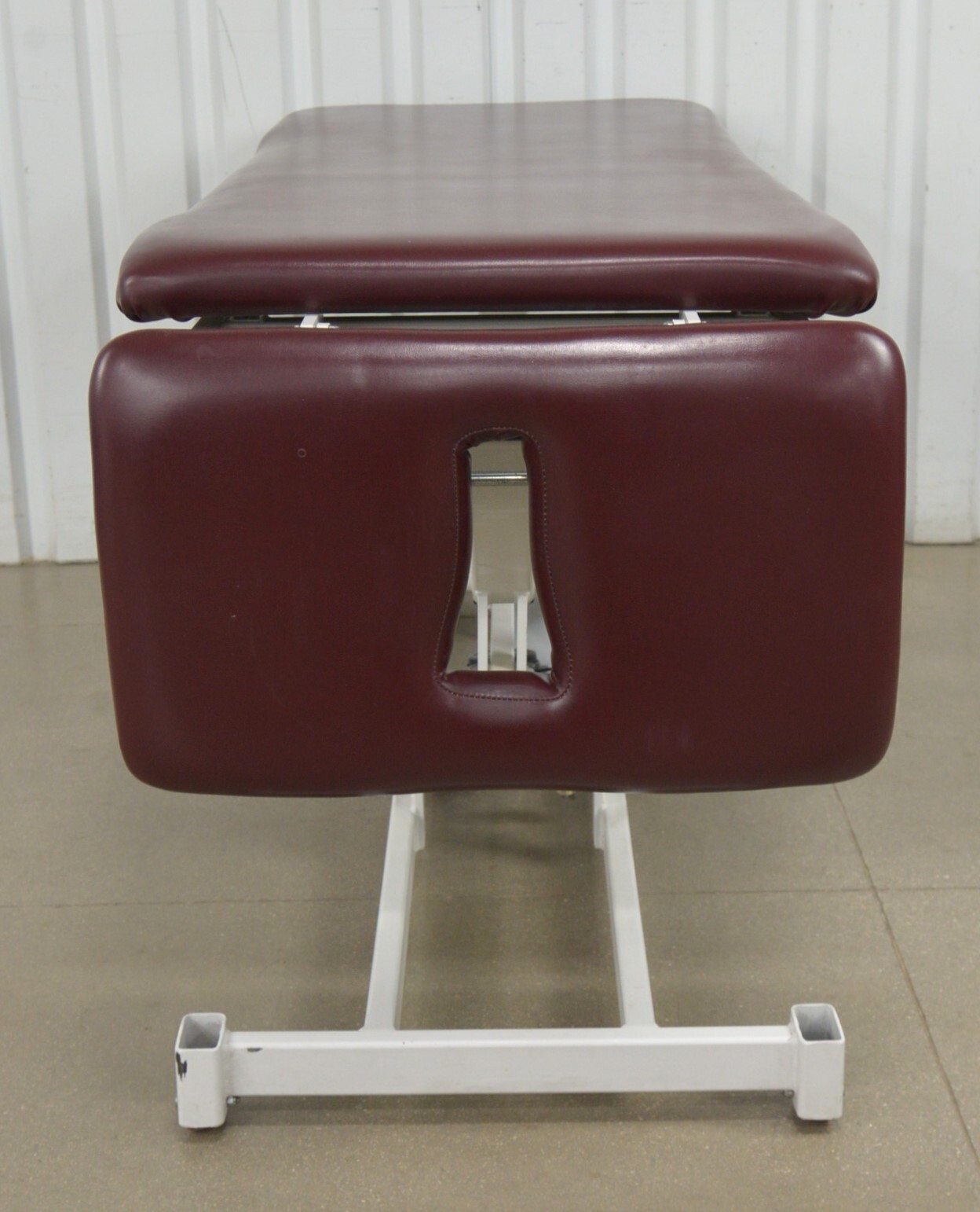 Armedica AM-200 Hi-Lo Two Section Treatment Table W/ Footswitch