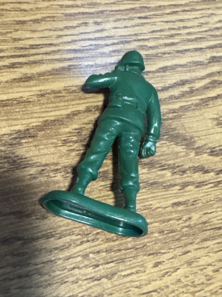 TOY STORY DISNEY PIXAR GREEN ARMY MEN 3” ACTION FIGURE (1995 TOY STORY DISNEY PIXAR GREEN ARMY MEN 3” ACTION FIGURE (1995