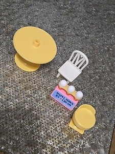 Vtg Calico Critters Maple Town Sylvanian Families Doll Ice Cream Shop Pieces
