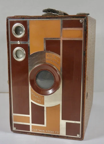 Vintage Eastman Kodak No 2A Beau Brownie Doublet Lens Art Deco Style Film Camera