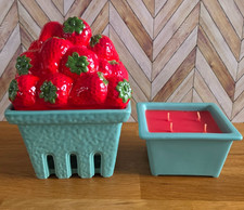 Homeworx Farmstand Strawberry Ceramic Fruit B...