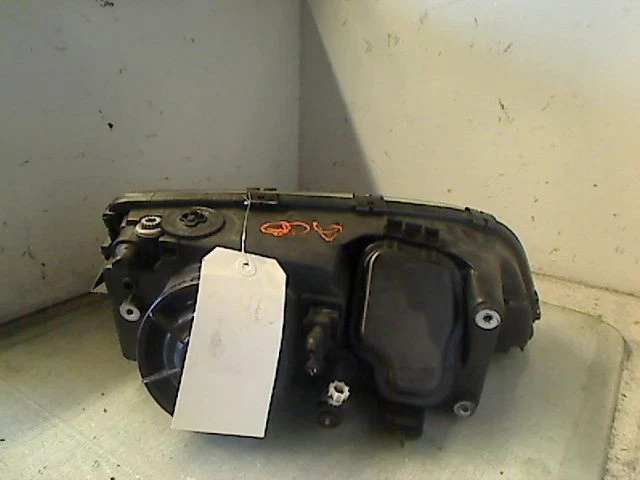 Scheinwerfer Links Angebot VOLVO V70 I Phase 1 - 2.5 Tdi - Bild 2 von 2