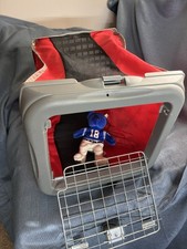 Red Cat Carrier Bag Plastic Fabric Metal Portable with Mesh Panels