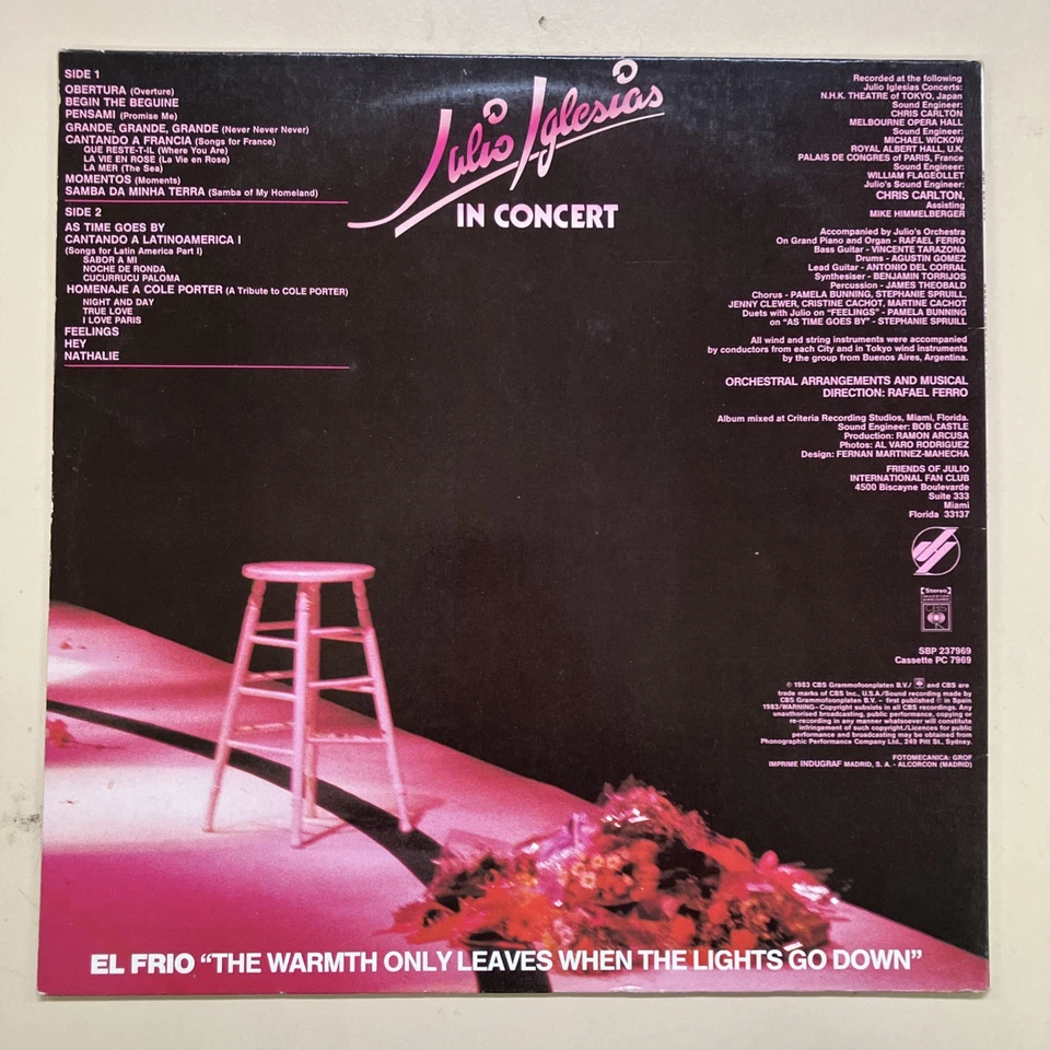 Julio Iglesias - In Concert vinyl record LP album - Image 3 of 4