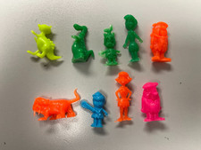 The Flintstones Mini set 9 Figures Bootleg Rare NICE