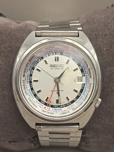 Vintage SEIKO "World Time" 41mm Silver Date Dial Automatic Men's Watch 6117-6409
