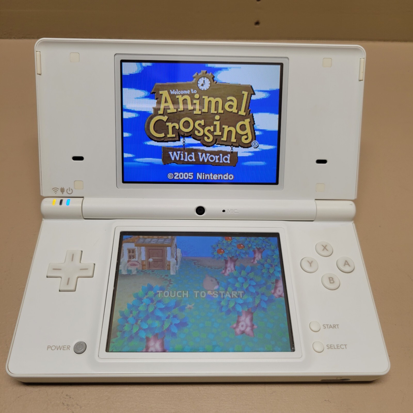 Nintendo DSi - White - Charger + Games included | eBay