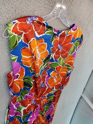 Maggy London Vibrant Floral V-Neck Sleeveless Dress Size 8 NWT - Picture 13 of 17