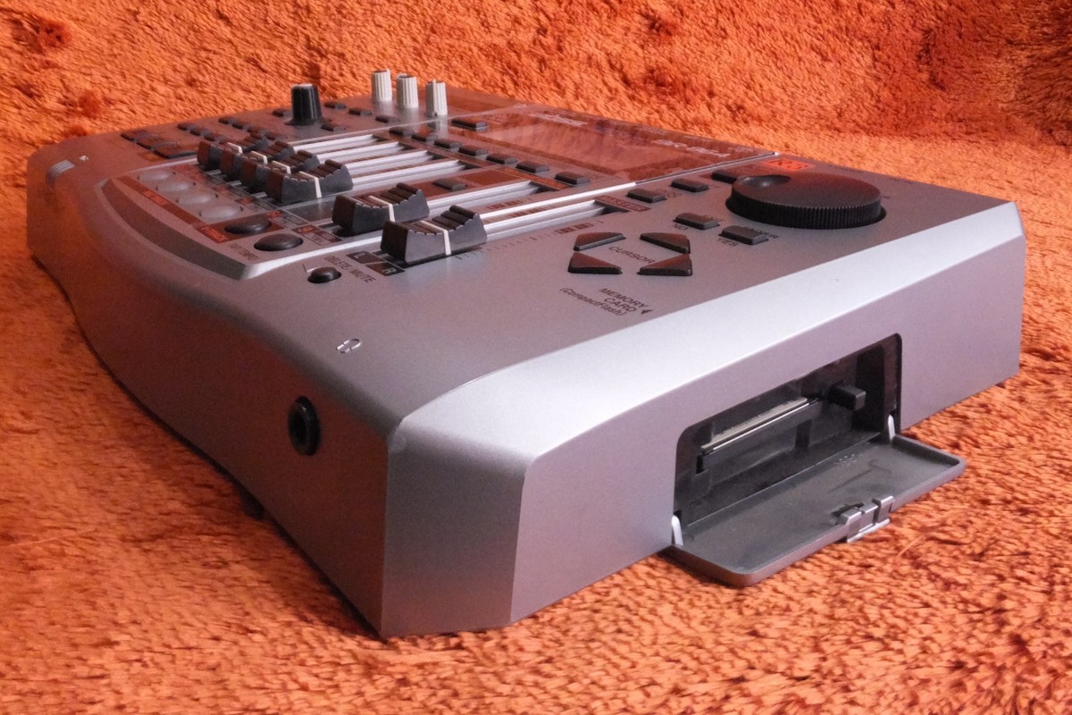 Boss Br-864 8-track Digital Studio Recorder Power Ac100v for