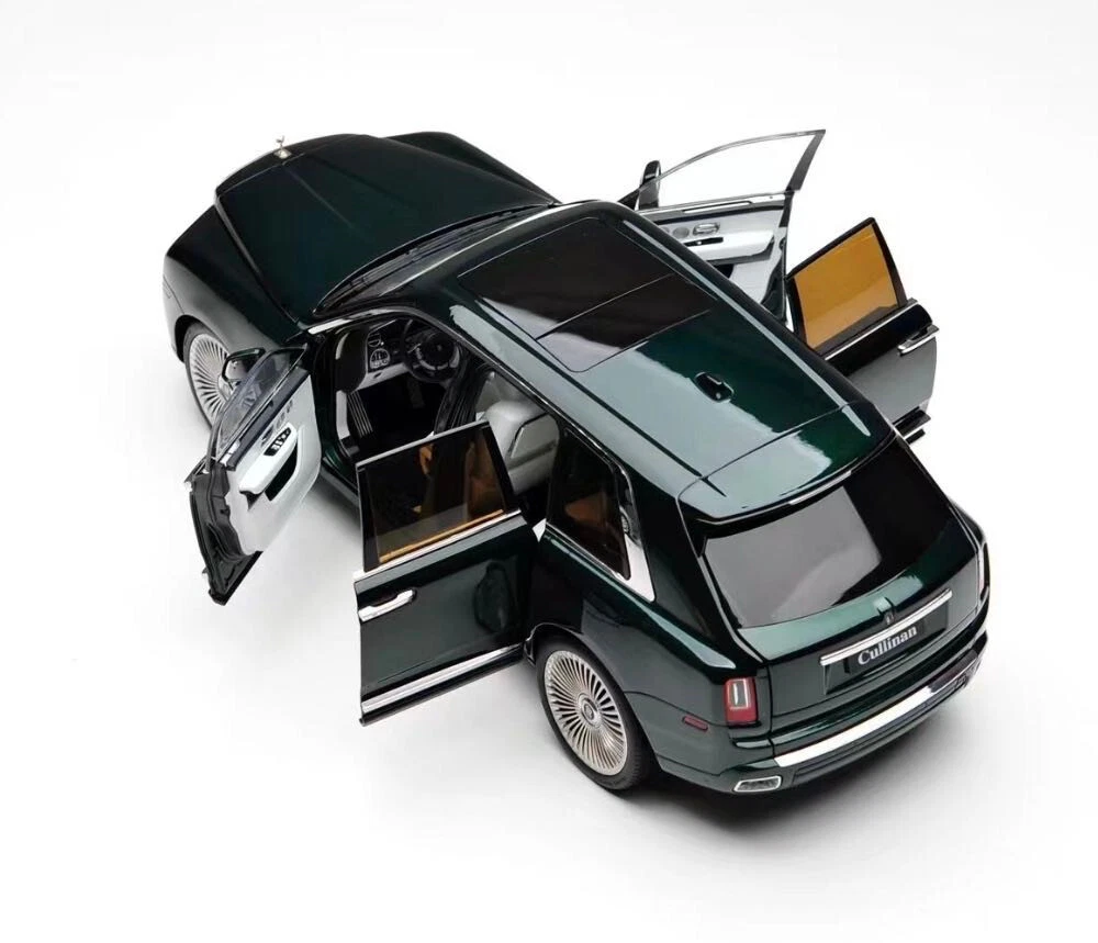 特価 1/18 ロールスロイス カリナン Rolls Royce グリーン セール 1/18 ロールスロイス カリナン Rolls Royce グリーン 1