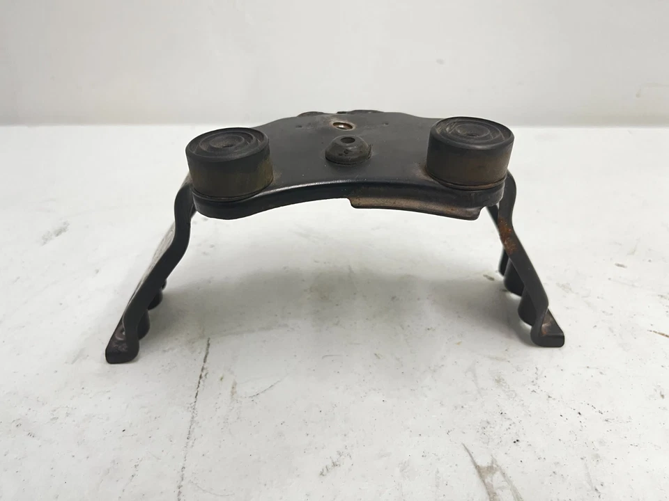 SOPORTE/soporte de montaje para tanque de combustible Kawasaki Ninja 500 OEM 32052-1394 Foto 4 de 4