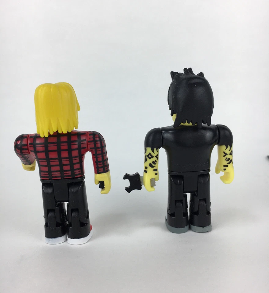 Lote de 2 figuras de acción de 3 pulgadas de Jazwares Roblox Punk Rockers coleccionables Foto 3 de 4