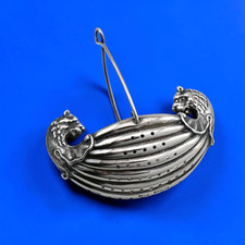 RARE Sterling Silver Gorham Tea Strainer w/ Figural Lions