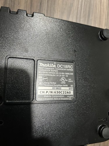 Makita BL1830B 18V LXT Li‑Ion Battery & Charger Starter (3.0Ah) DC18RC Set - Picture 4 of 9