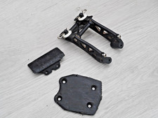 TLR Losi 8ight 2.0 EU Bumper Wing Mount & Skid Plate