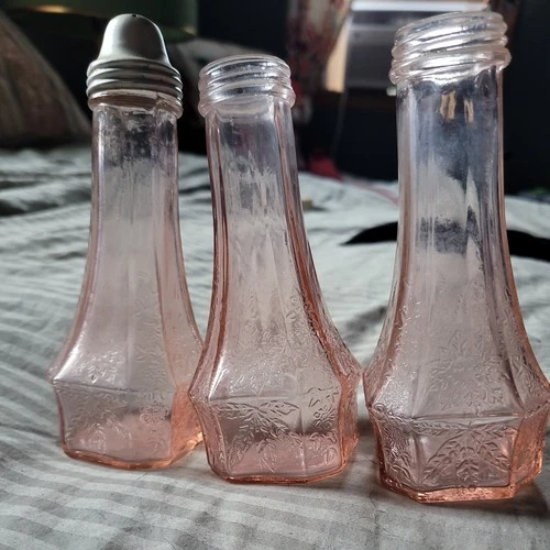 3 Jeannette Poinsettia Salt & Pepper Shakers Pink Depression Glass 1 w/ lid SET